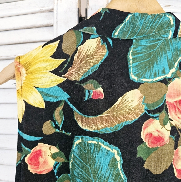 Vintage 90s Sunflower Print Floral Sleeveless Rayon Blouse Medium - Picture 7 of 10